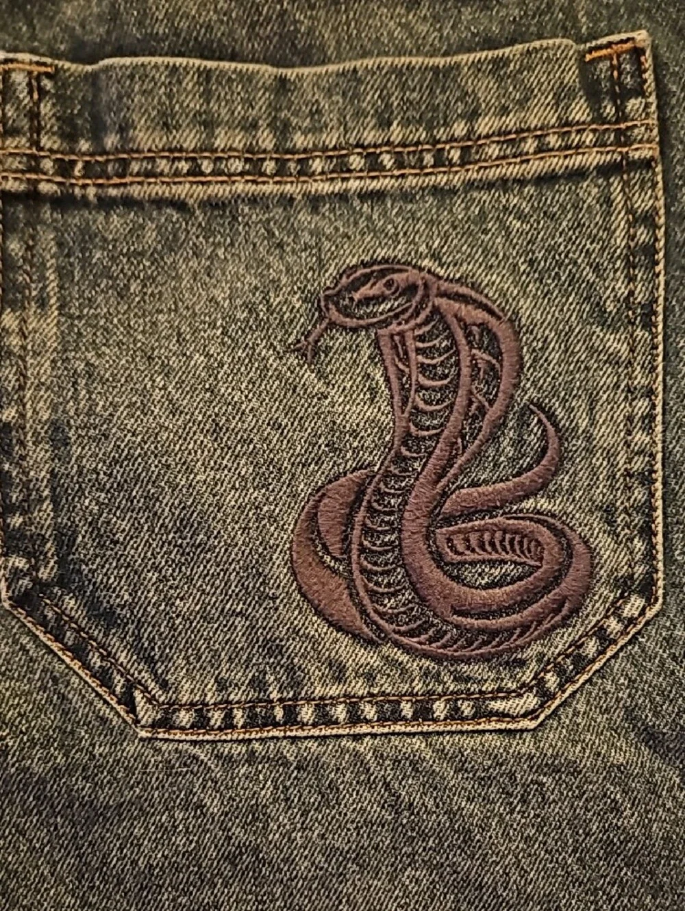 Hollister Dark Blue Denim Jean Shorts Excellent Condition - Picture 4 of 4